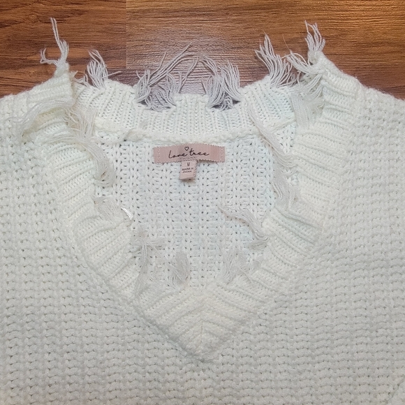 "Love Tree" Sweater Shirt - Picture 4 of 6